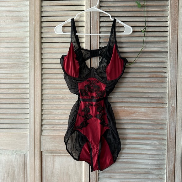 Icollection bodysuit - Picture 1 of 11